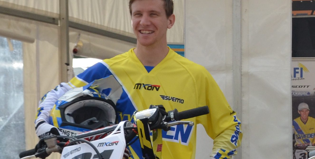 Filip "Fillibang" Bengtsson ska köra VM för ett Suzuki-team 2016.